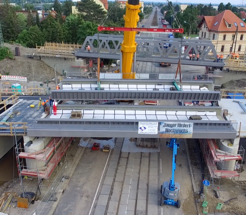2021-brückeneinhub-halle-rosengarten